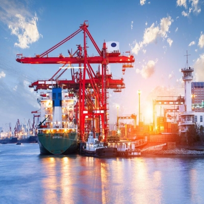 如何防止在碼頭的起重機生銹?